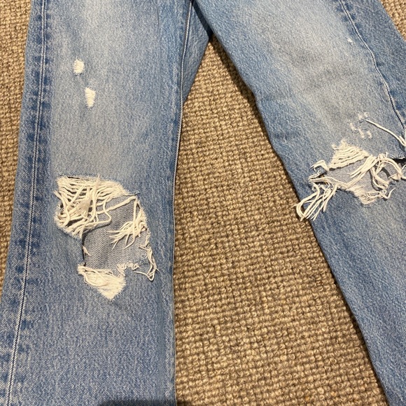 Levi’s Wedgie Straight Fit Size 24 Ripped - Picture 2 of 4
